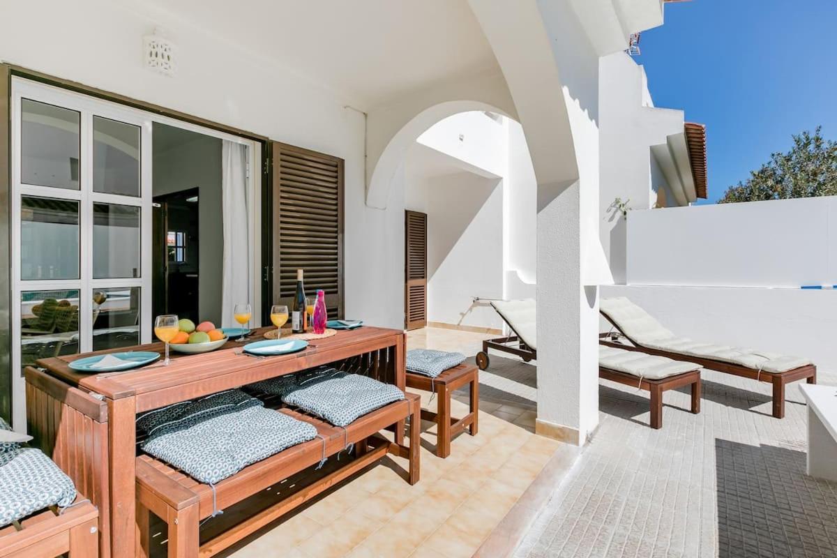 Beachfront Villa With Private Pool In Manta Rota 빌라노바데카셀라 외부 사진